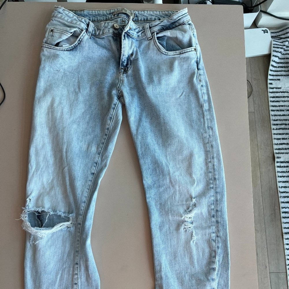 Zara relaxed fit jeans
